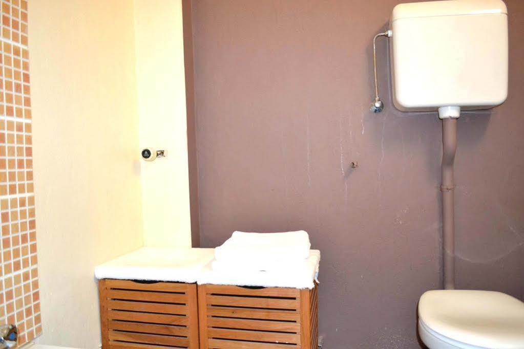 Hotel Auberge Van Strombeek Jette Экстерьер фото