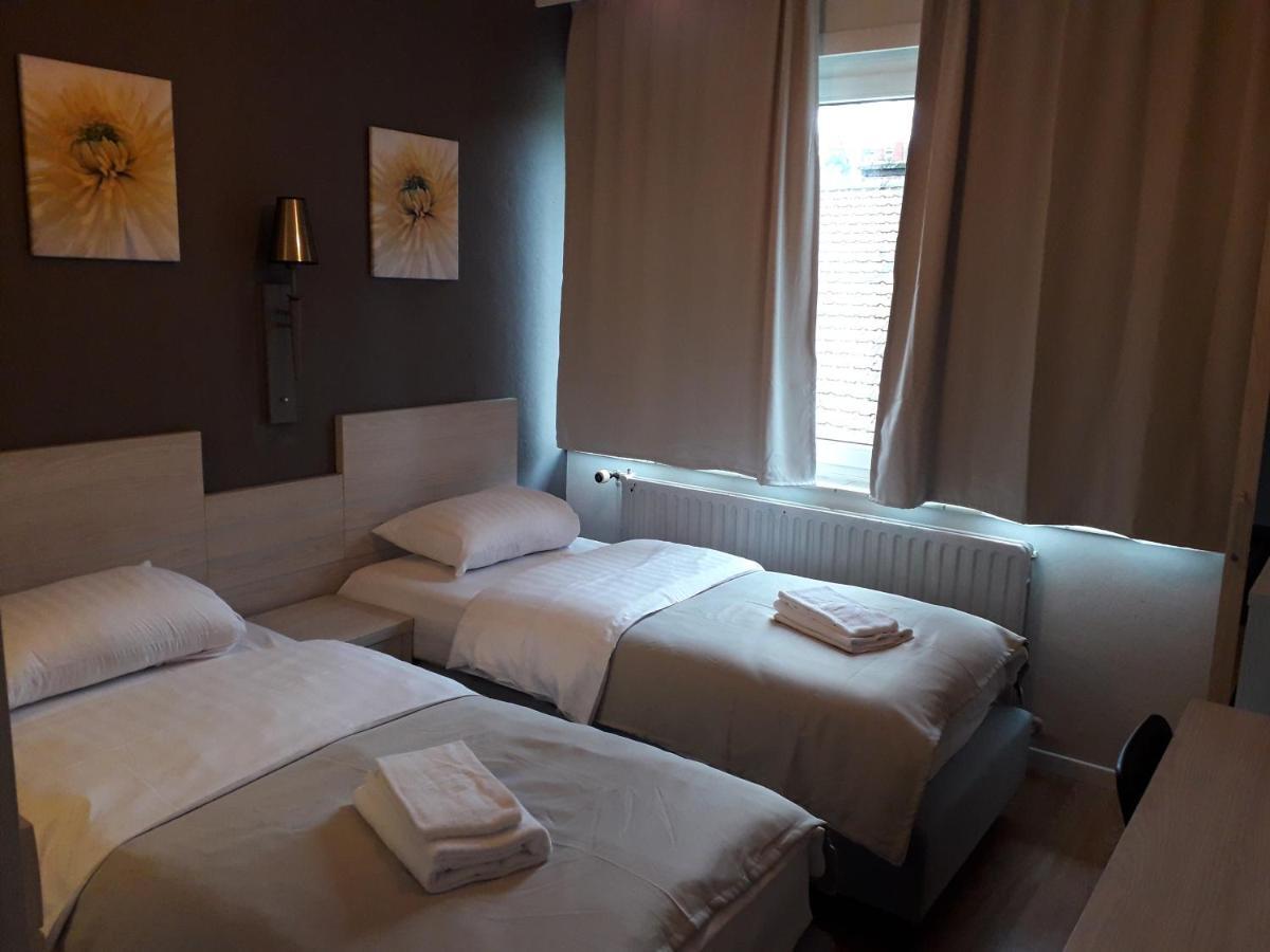 Hotel Auberge Van Strombeek Jette Экстерьер фото