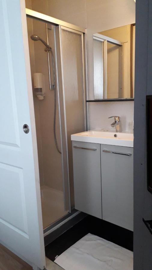 Hotel Auberge Van Strombeek Jette Экстерьер фото